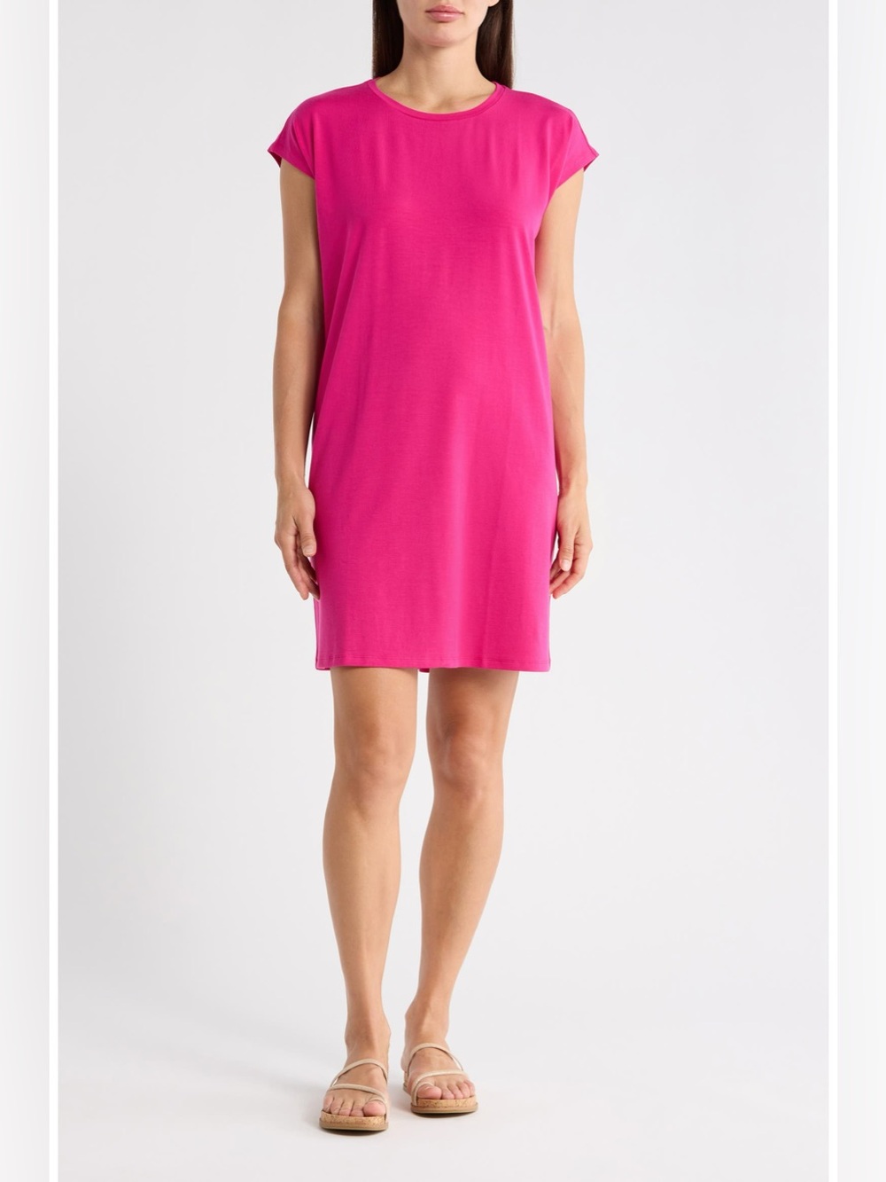 NWOT EILEEN FISHER Crewneck Boxy Dress in Fuchsia
Size XXS